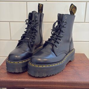 Dr Marten Jadon Boots